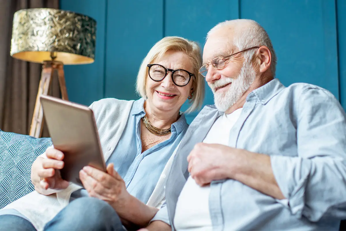 Smiling Couple working with Senior Living Specialists in San Antonio